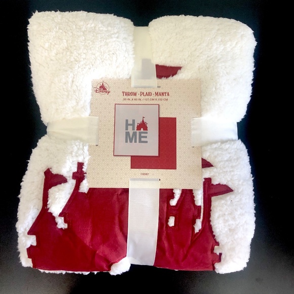 Disney Other - Disney Parks Home Collection Castle Reversible Fuzzy Throw Blanket 50x60 Holiday